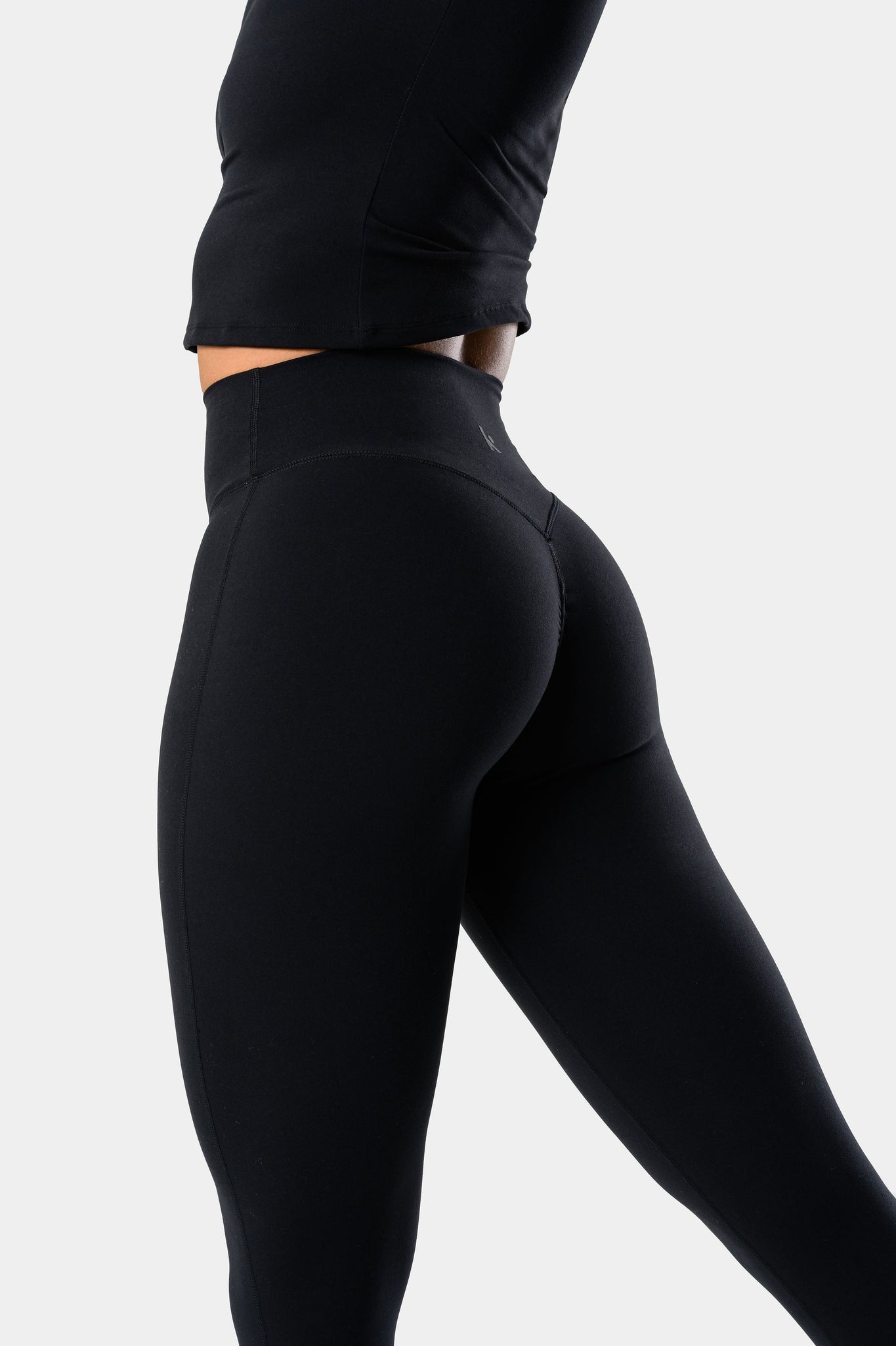 Alura V-Line Leggings - Black