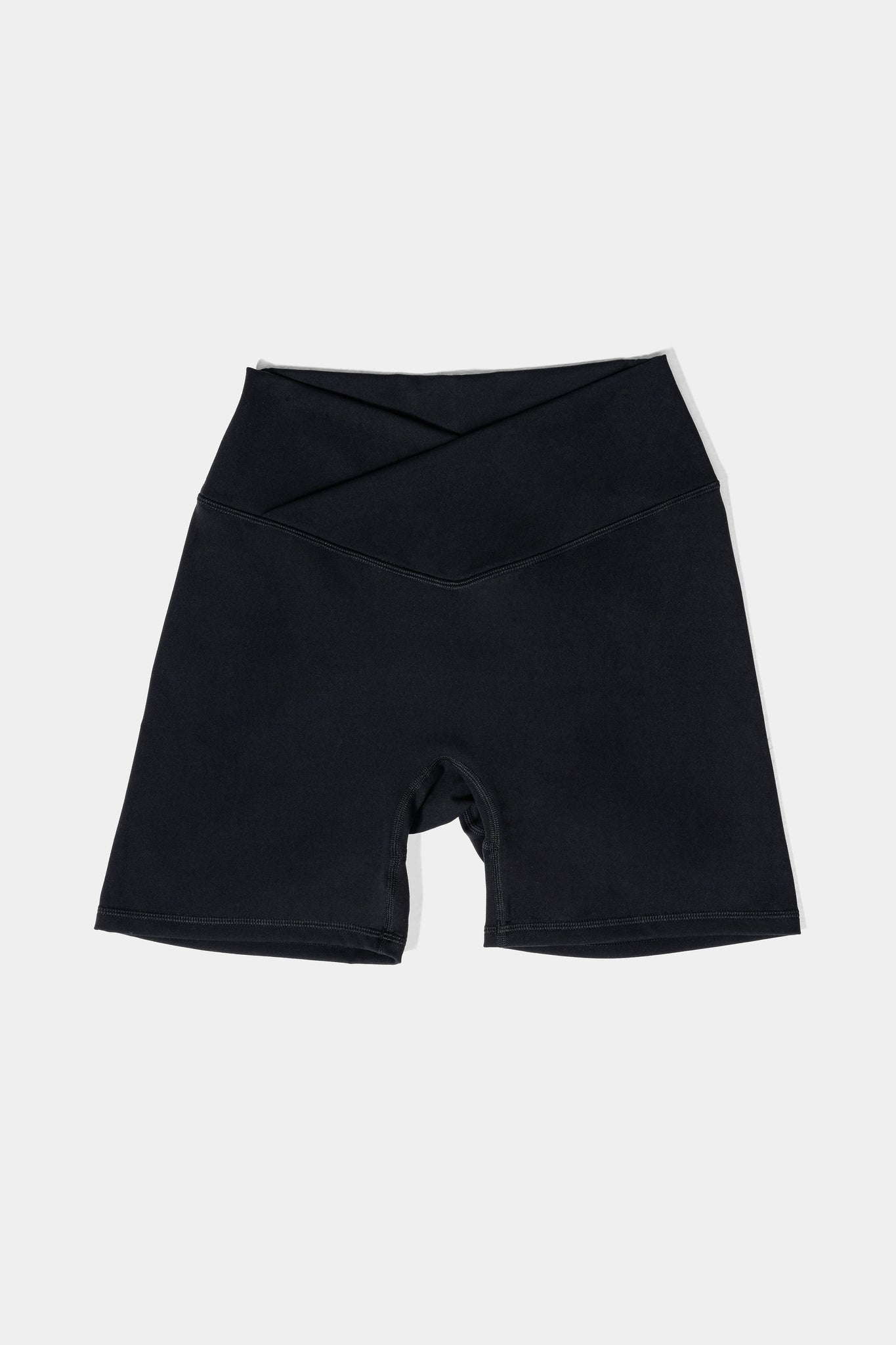 Alura Scrunch Wrapped 6" Shorts - Black