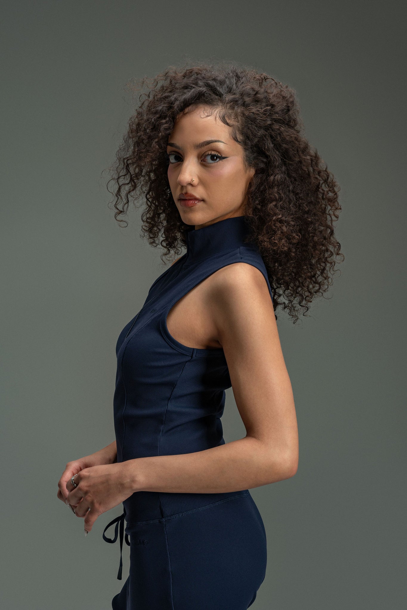 Essential Zipper Sleeveless Top - Navy Blue